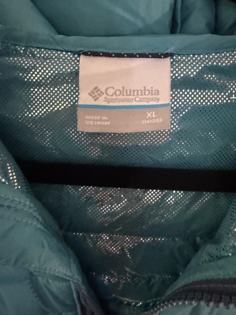 Columbia Teal Quilted Hooded Jacket - Picture 2 of 3